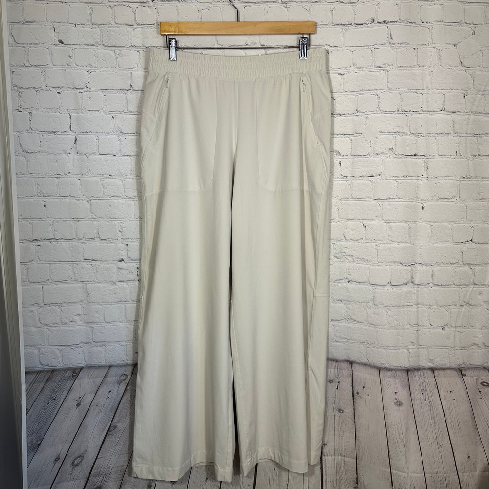 Lululemon Swift Wide Leg Mid Rise Pants‎ Cream Beige Size 12 LW5FU4S Athleisure